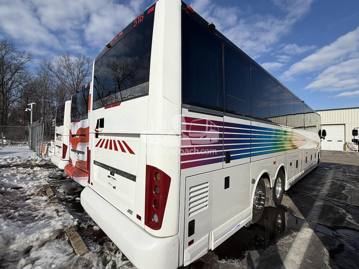 Used 2018 VAN HOOL CX45