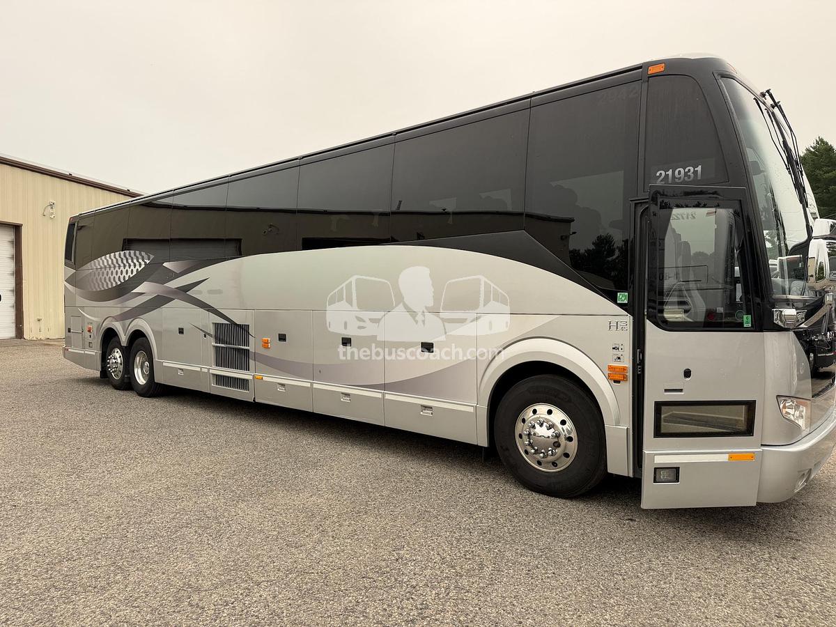 Used 2019 PREVOST H345