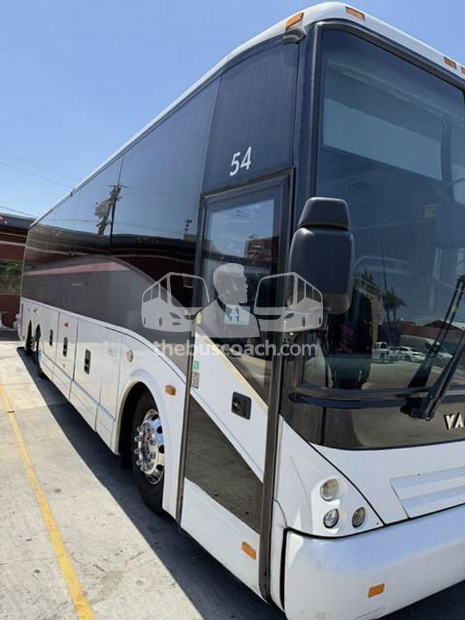 Used 2013 VAN HOOL T2140