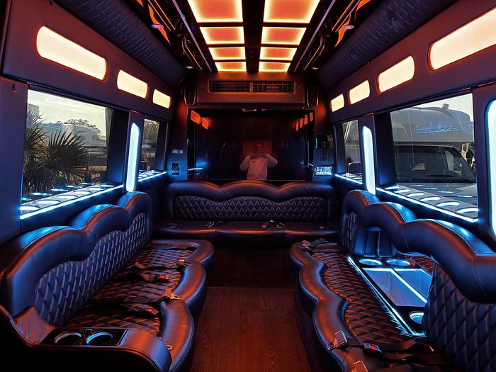 Used 2022 MERCEDES BENZ Sprinter 2500