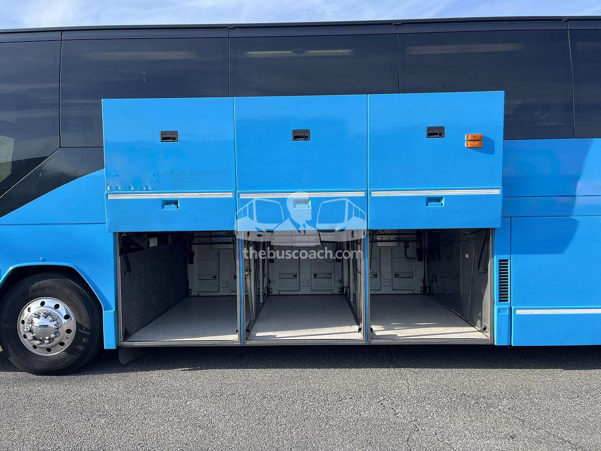 Used 2006 PREVOST H3-45 ADA