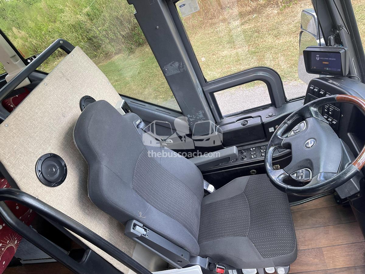 Used 2017 PREVOST H3-45