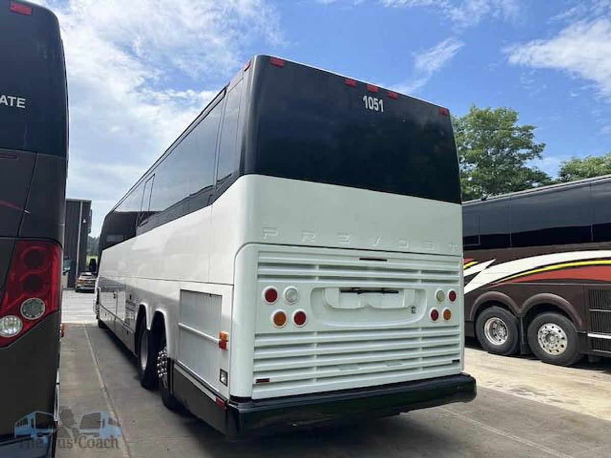 Used 2006 PREVOST H3-45