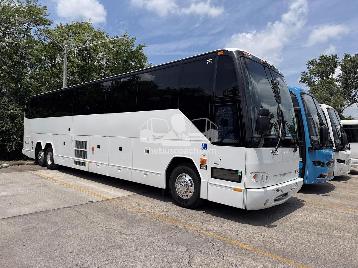 Used PREVOST H3-45