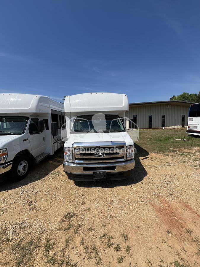 2026 FORD E450