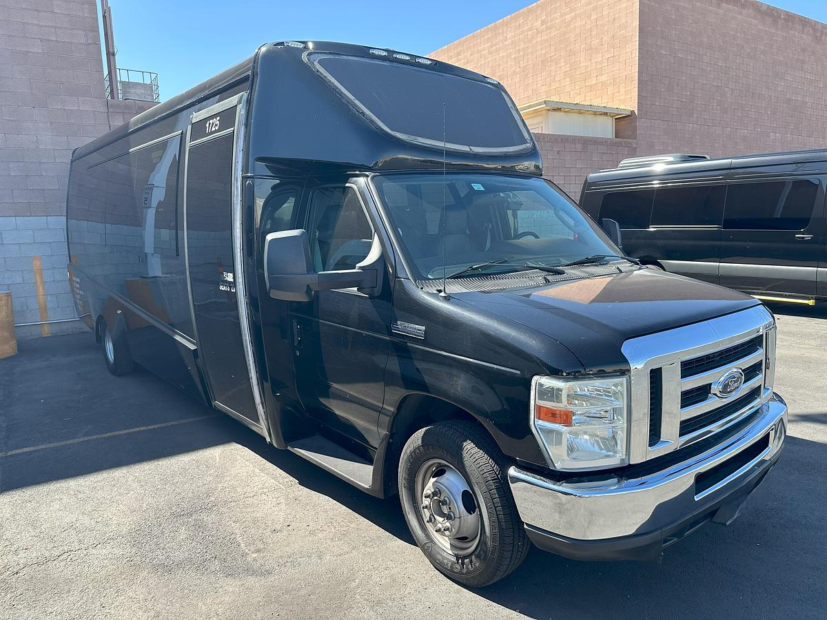 Used 2016 FORD E-450