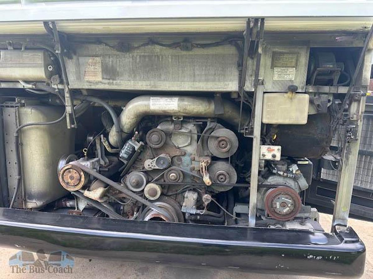 Used 2006 PREVOST H3-45