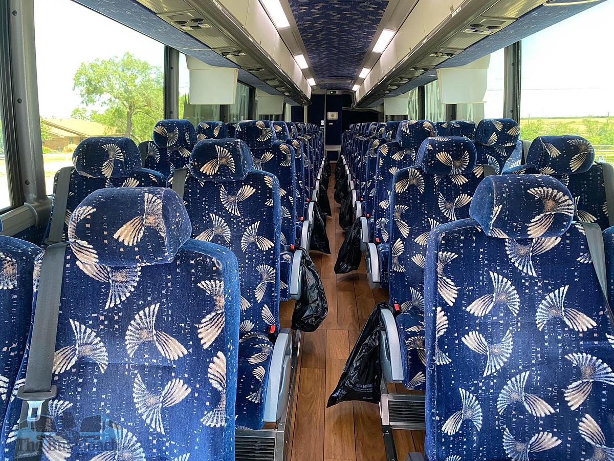 Used 2015 MCI J4500