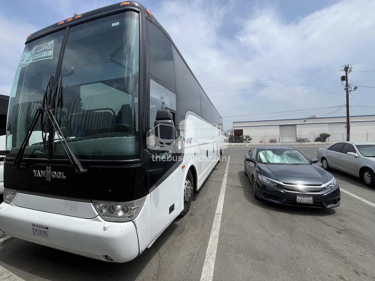 Used 2015 VAN HOOL TX45