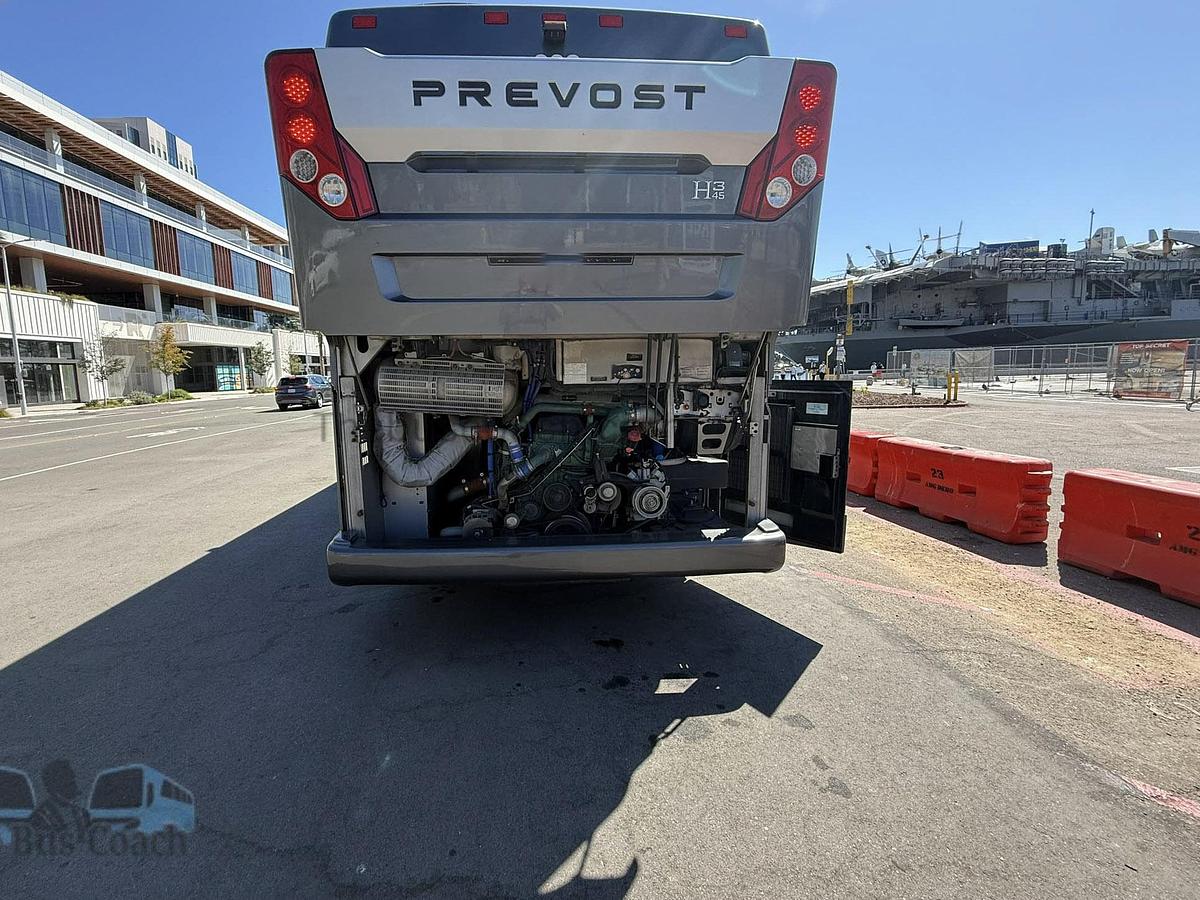 Used 2019 PREVOST H3-45