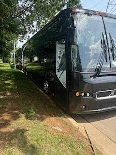 Used 2018 VOLVO 9700
