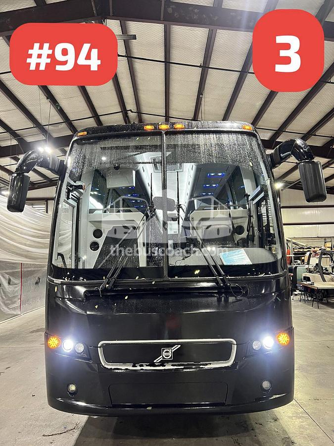 Used 2018 VOLVO 9700