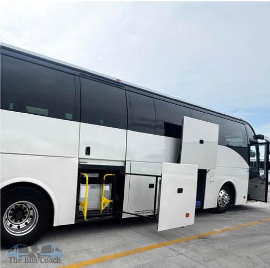Used 2014 VOLVO 9700 ADA