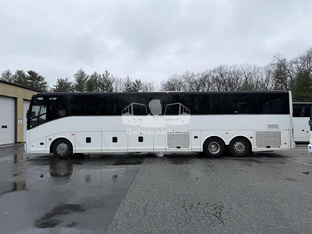 Used 2018 VAN HOOL CX45