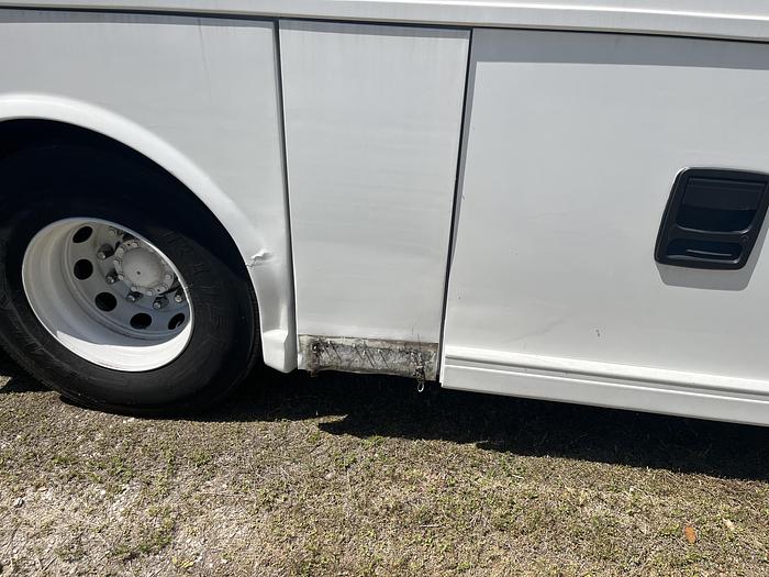 Used 2006 VAN HOOL C2045