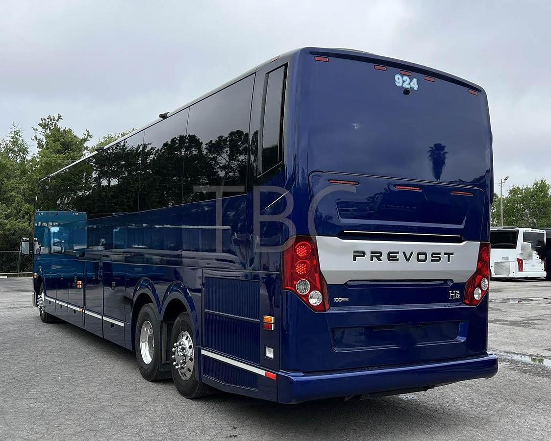 Used 2024 PREVOST H3-45