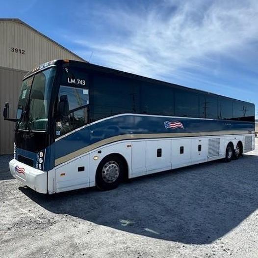 Used 2018 VAN HOOL CX45