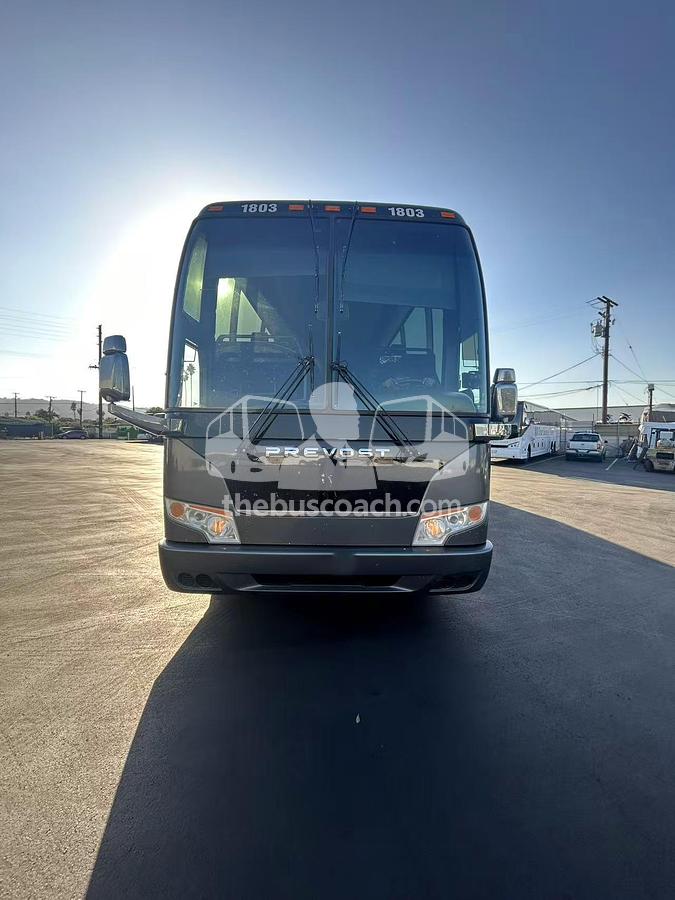 Used 2017 PREVOST H3-45