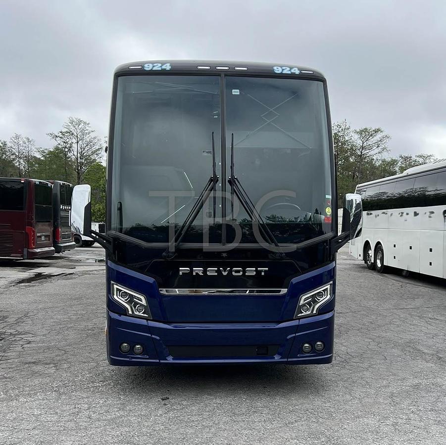 Used 2024 PREVOST H3-45
