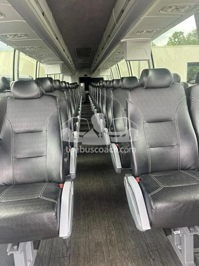 Used 2019 VOLVO 9700