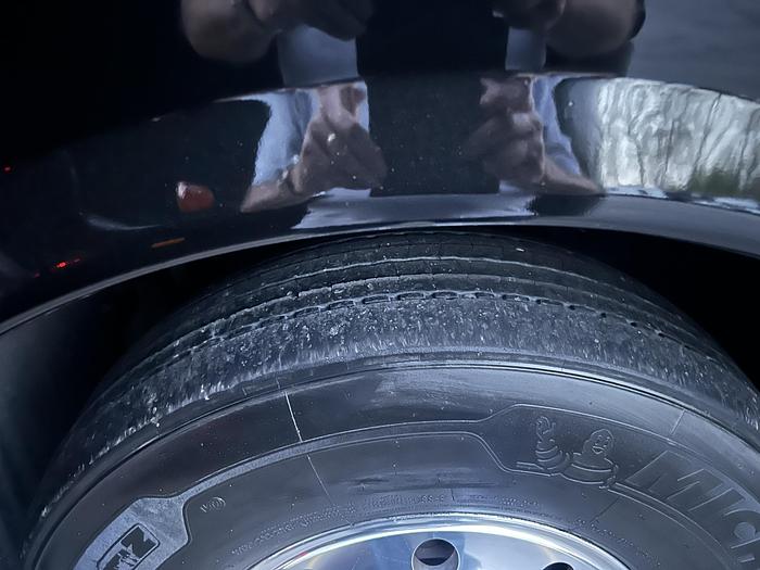 Used 2018 VOLVO 9700