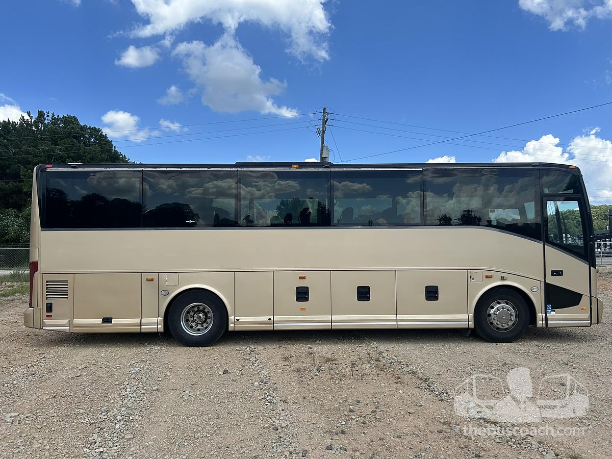 Used 2017 VAN HOOL CX35