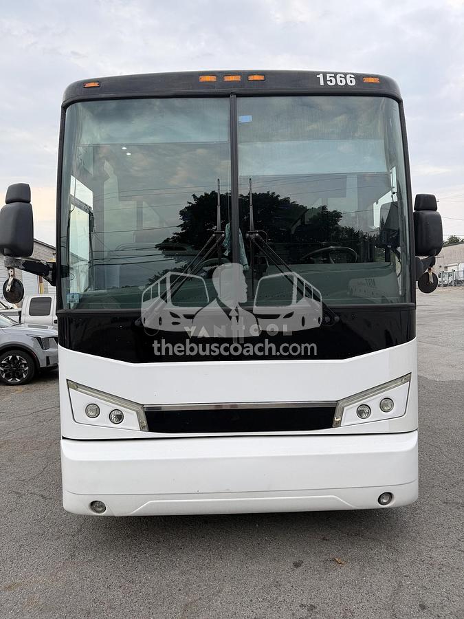 Used 2019 VAN HOOL CX45