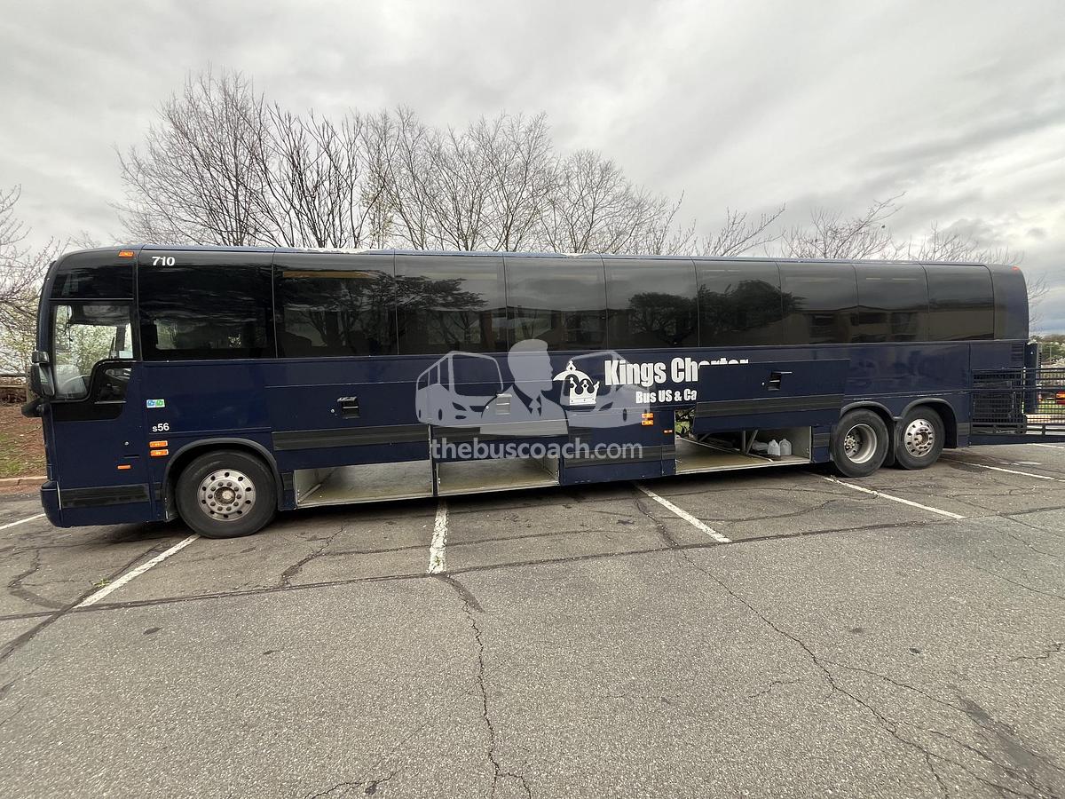 Used 2006 PREVOST X3-45