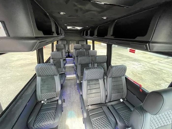 2024 MERCEDES BENZ 3500XD