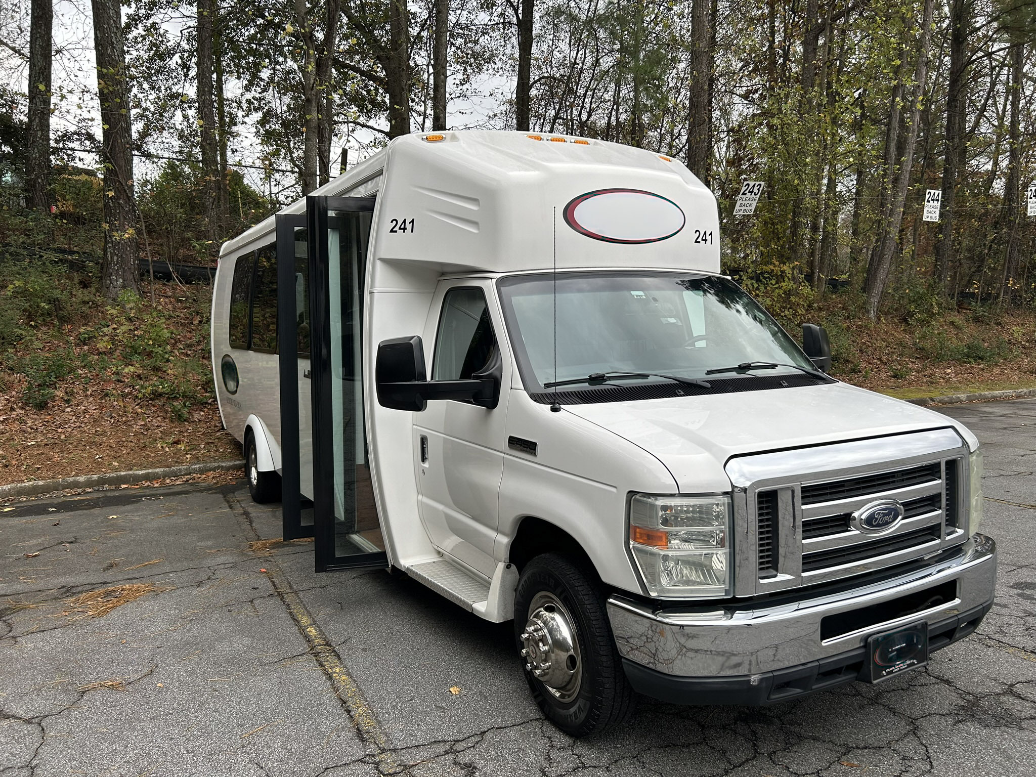 Used 2016 GOSHEN GC II