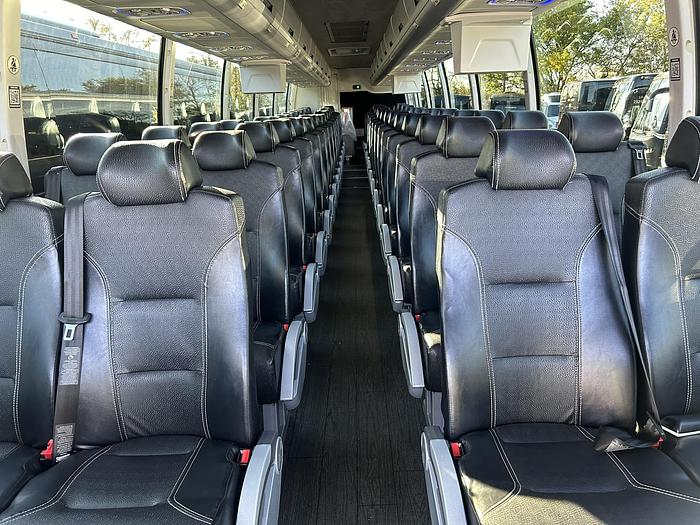 Used 2018 VOLVO 9700