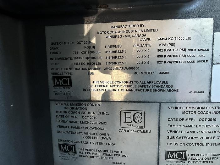 Used 2020 MCI J4500