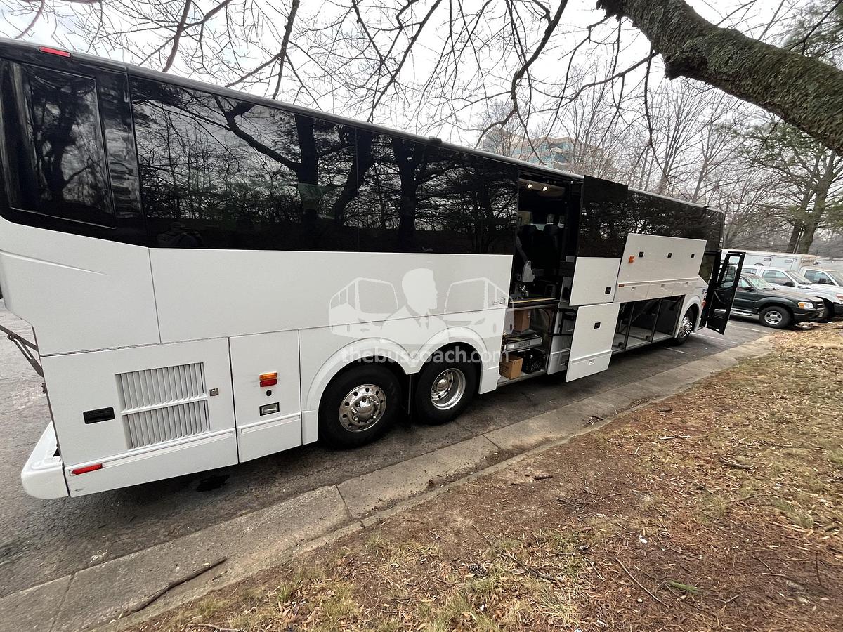 Used 2024 PREVOST H3-45 ADA