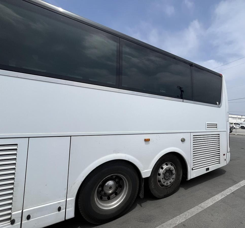 Used 2015 VAN HOOL TX45