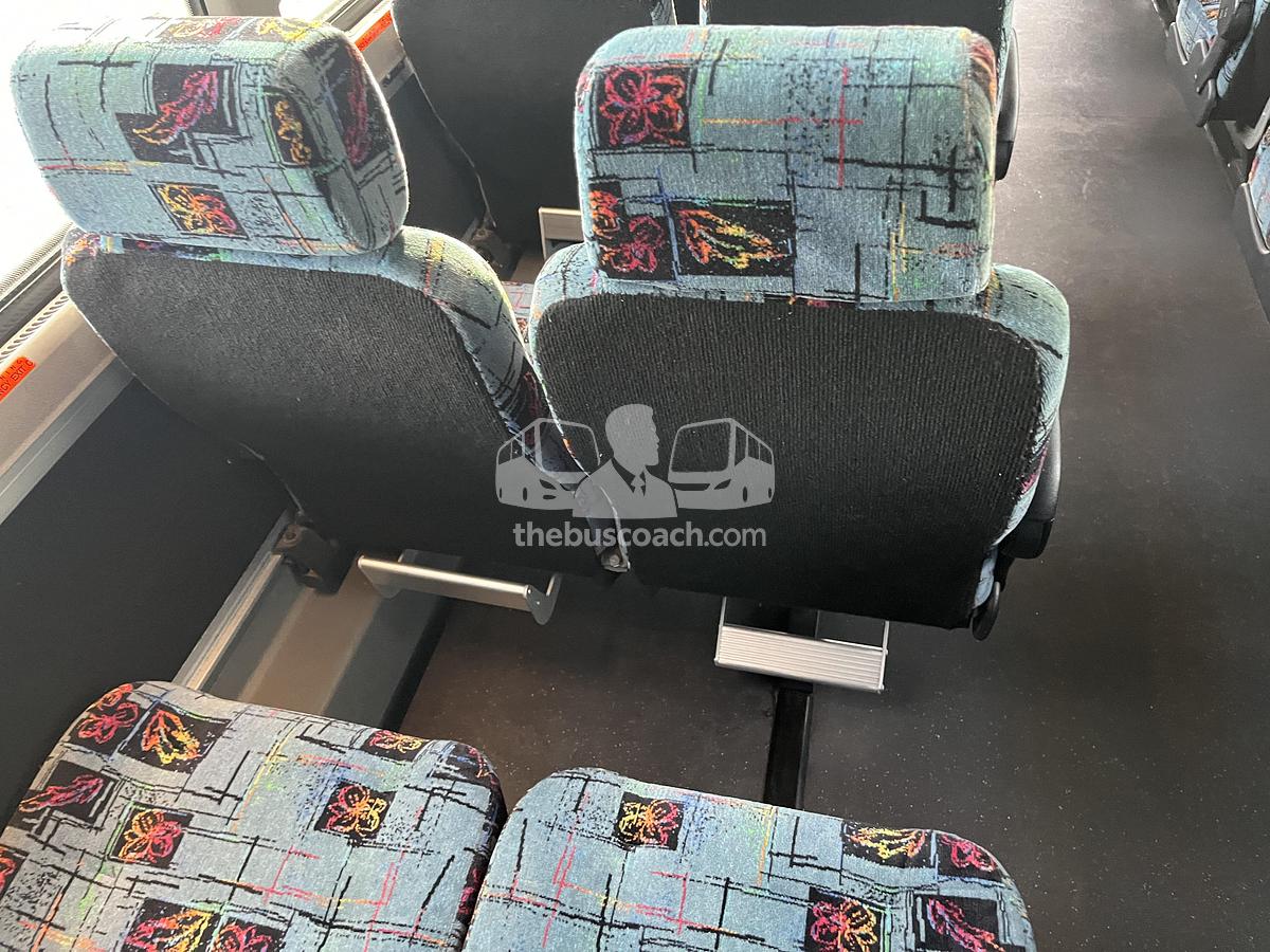 Used 2006 PREVOST H3-45 ADA