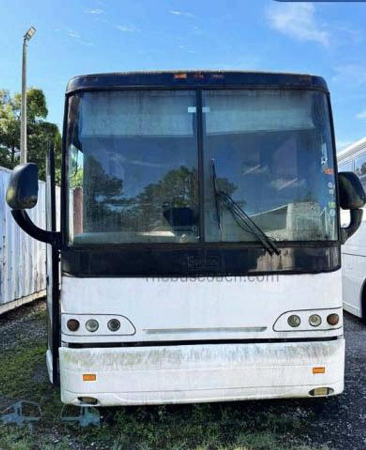 Used 2000 VAN HOOL T2145