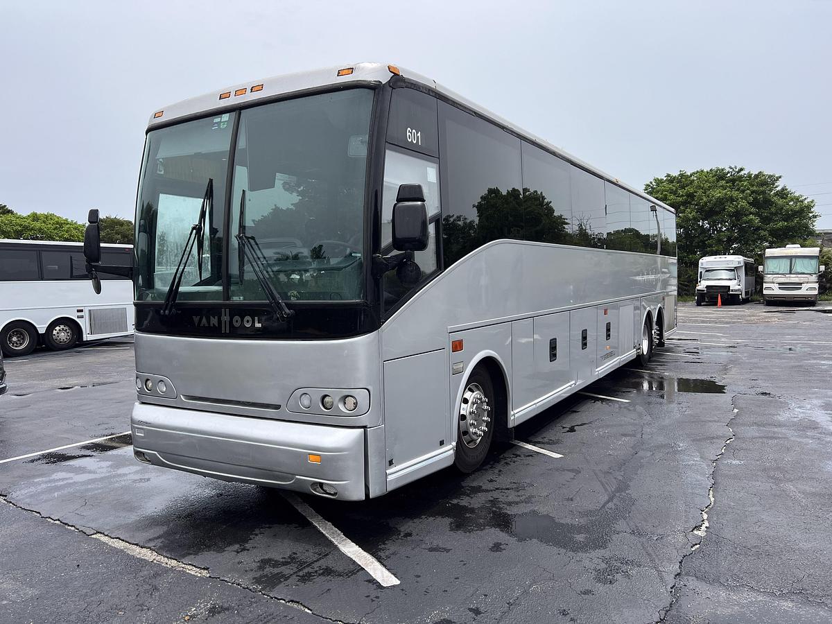 Used 2006 VAN HOOL