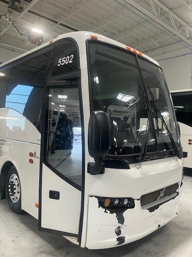 Used 2018 VOLVO 9700-Prevost Serviced