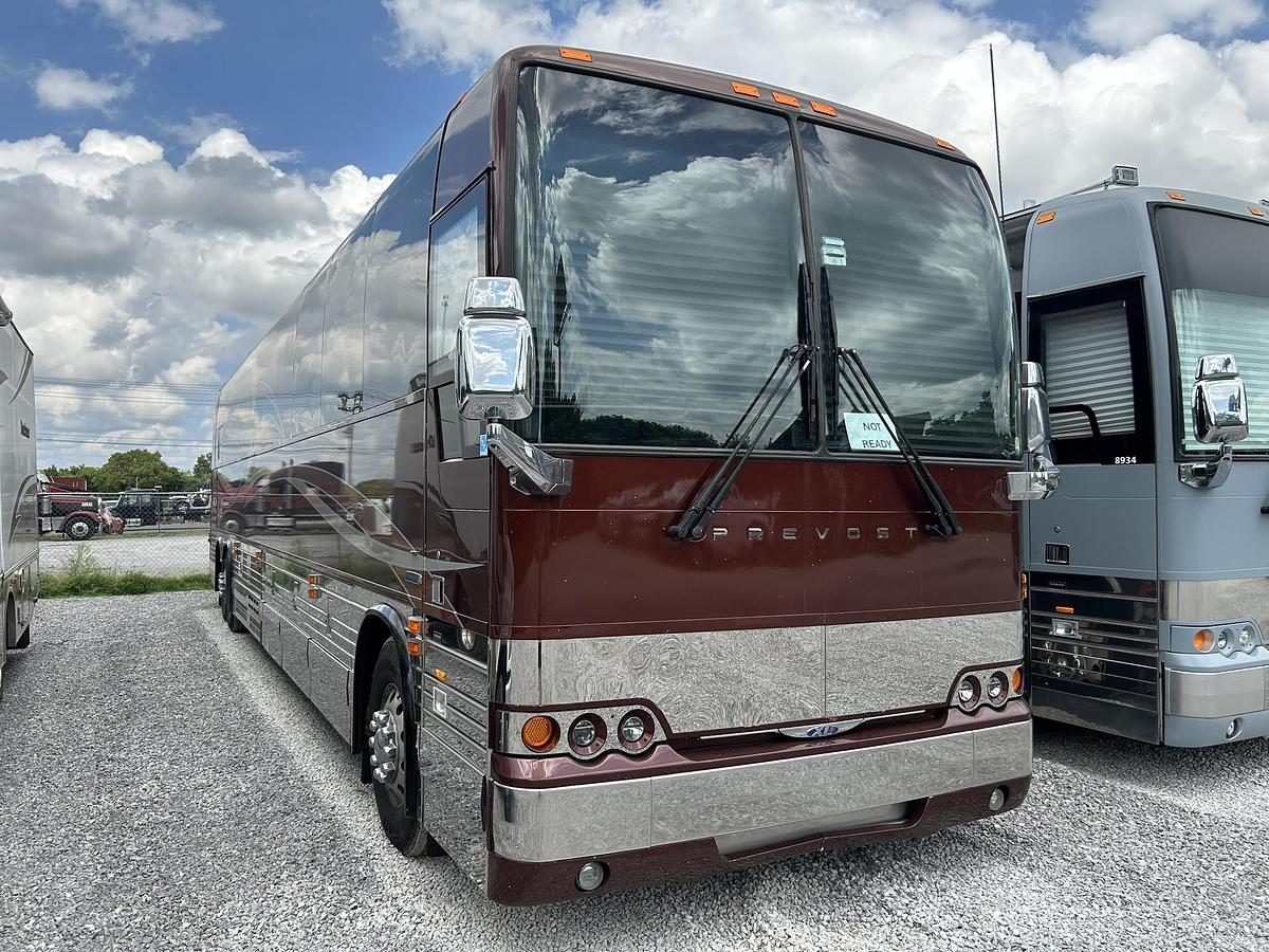 Used 2008 PREVOST XLII