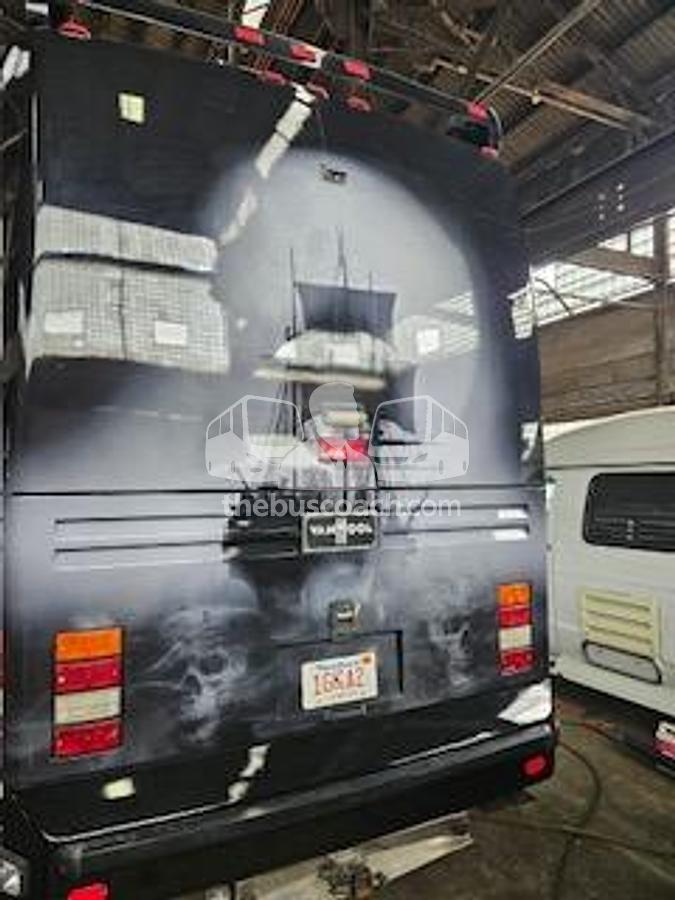 Used 1999 VAN HOOL T945