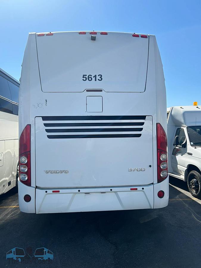 Used 2016 VOLVO 9700