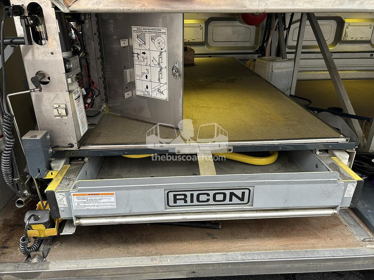 Used 2013 PREVOST X3-45 ADA