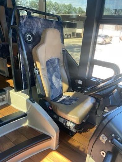 Used 2016 PREVOST H3-45