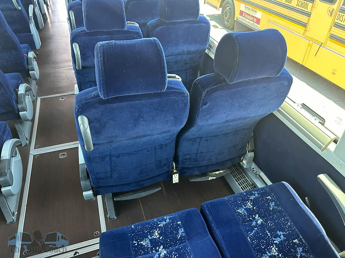 Used 2016 VOLVO 9700
