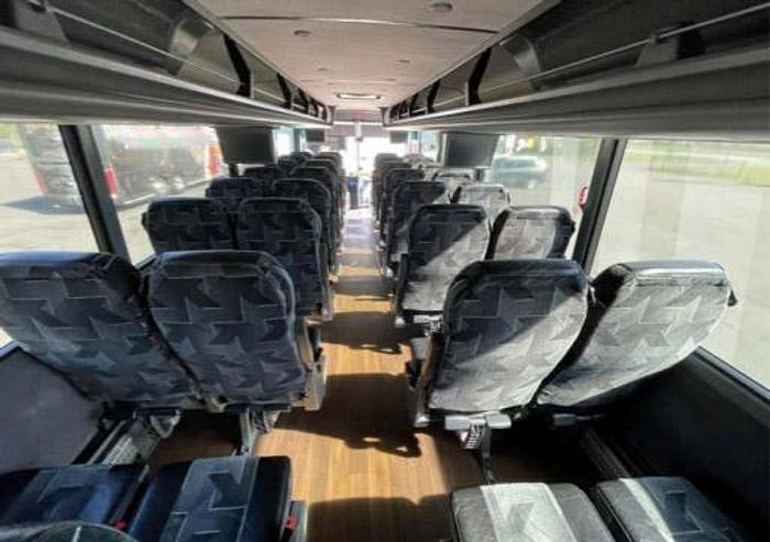 Used 2017 VAN HOOL CX45