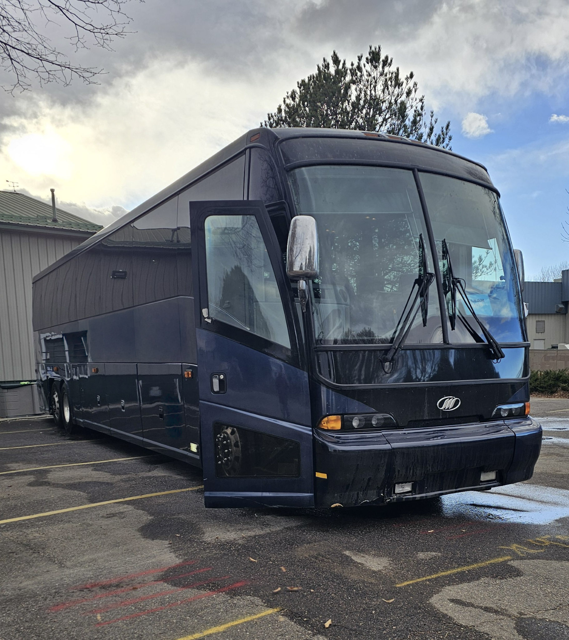 Used 2011 E4500
