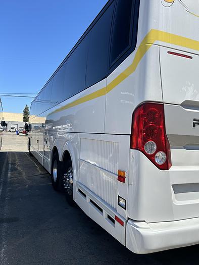 Used 2013 PREVOST H3-45