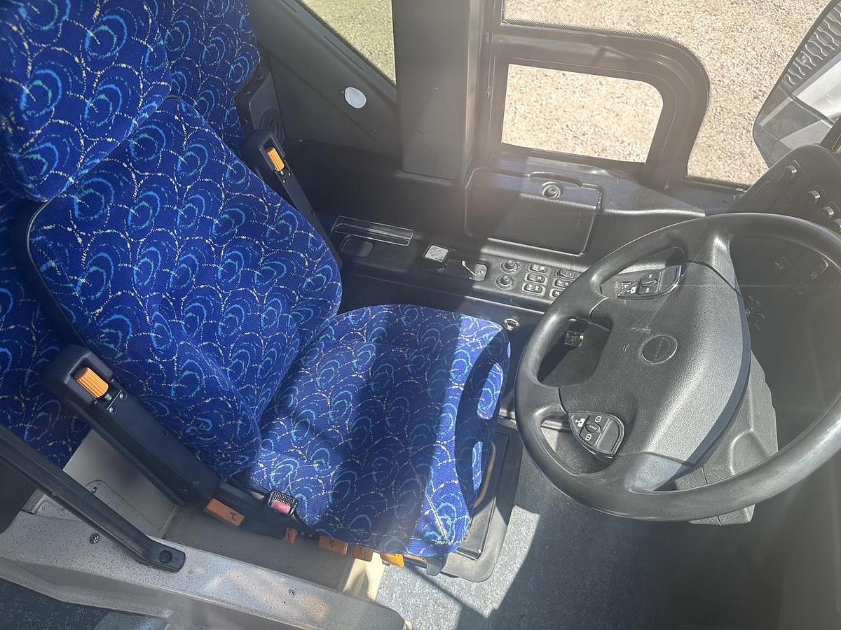 Used 2010 PREVOST H3-41