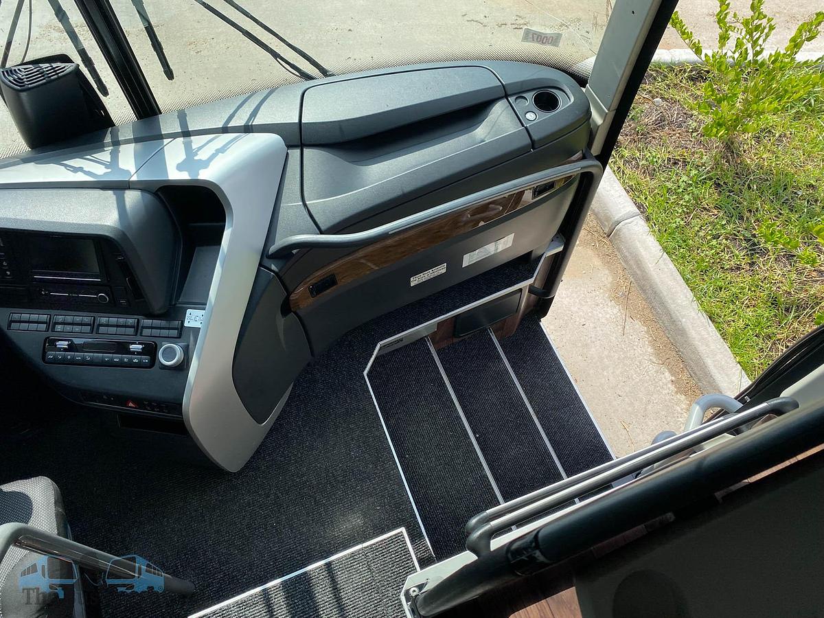 Used 2022 MERCEDES BENZ Tourrider