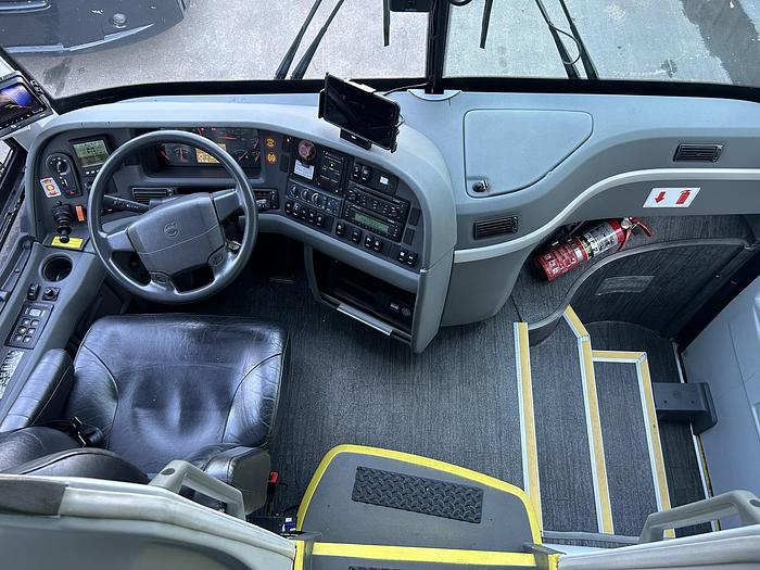 Used 2018 VOLVO 9700